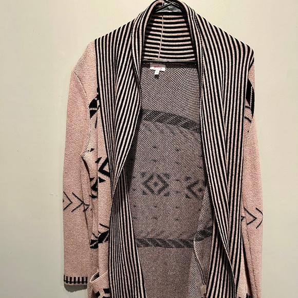 Pixley Boho Southwestern Cardigan Tan and Black Size Small - Picture 1 of 2